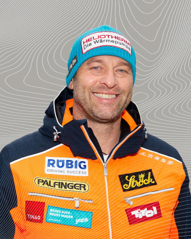 <h4>Tobias Schiegl</h4>